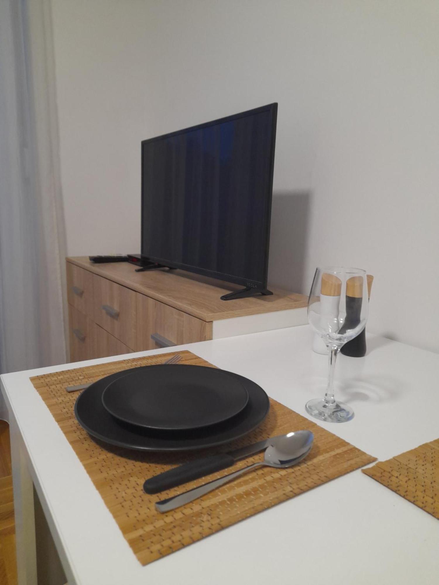 Nikola Ns Lägenhet Novi Sad Exteriör bild