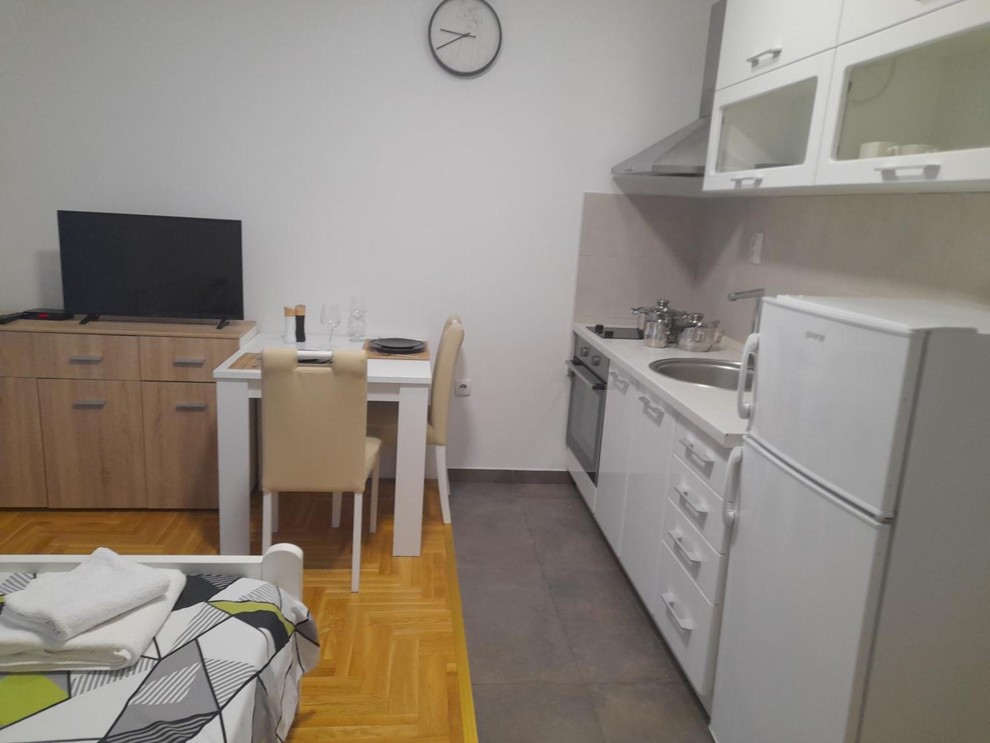 Nikola Ns Lägenhet Novi Sad Exteriör bild
